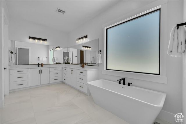 529 E 4290 S, Washington, UT 84780