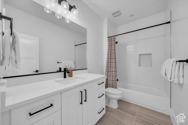 529 E 4290 S, Washington, UT 84780