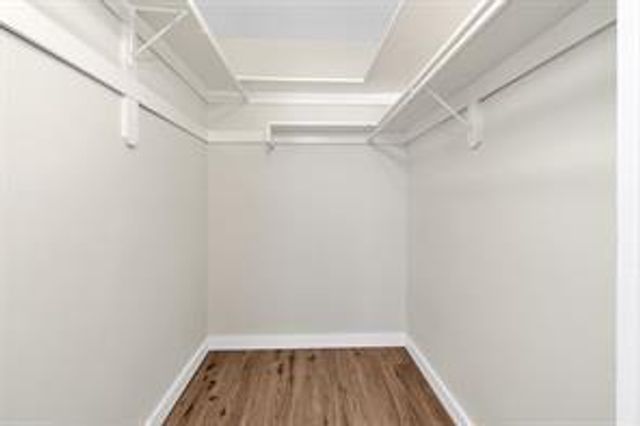 8590 Sunrise Lakes Blvd 107, Sunrise, FL 33322