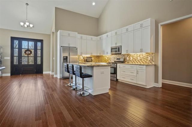 108 Madison Court, Jasper, GA 30143