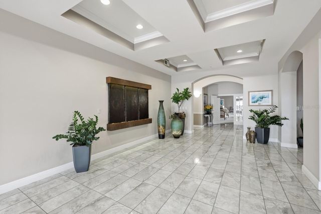 808 3RD AVENUE W 111, Bradenton, FL 34205