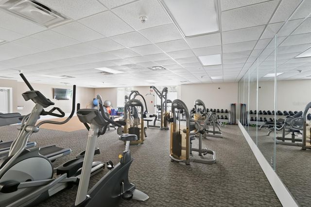 808 3RD AVENUE W 111, Bradenton, FL 34205