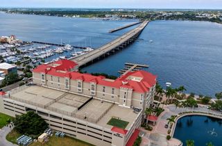 808 3RD AVENUE W 111, Bradenton, FL 34205