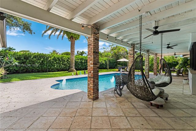 7844 SW 179th Ter, Palmetto Bay, FL 33157