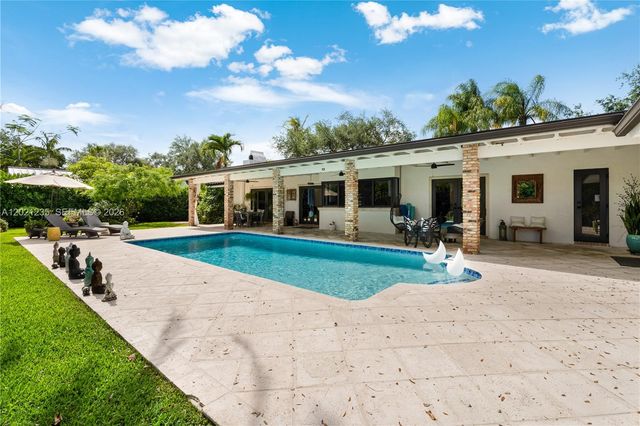 7844 SW 179th Ter, Palmetto Bay, FL 33157