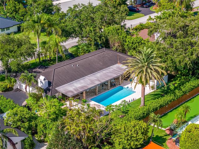 7844 SW 179th Ter, Palmetto Bay, FL 33157