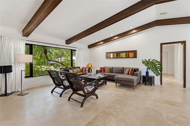 7844 SW 179th Ter, Palmetto Bay, FL 33157