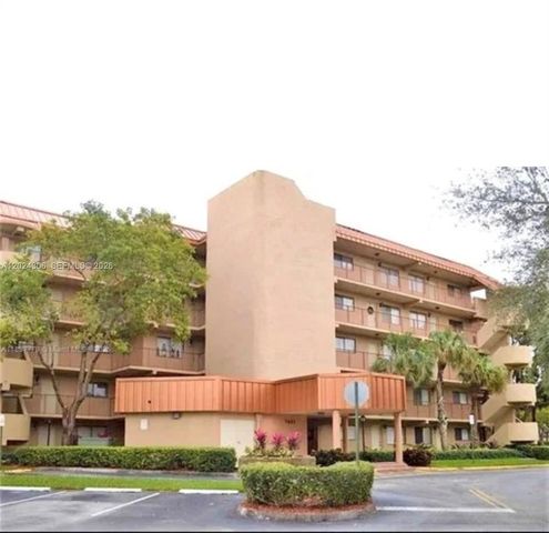 5495 NW 10th Ct 104, Plantation, FL 33313
