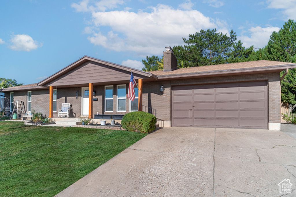 5024 S 2575 W, Roy, UT 84067