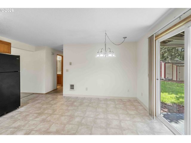 418 Ne 160TH Ave, Vancouver, WA 98684