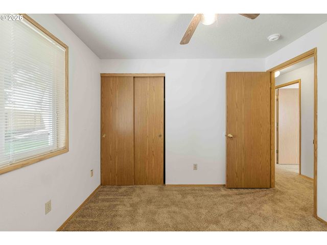 418 Ne 160TH Ave, Vancouver, WA 98684