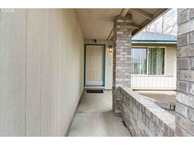 418 Ne 160TH Ave, Vancouver, WA 98684