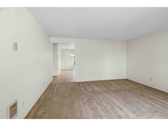 418 Ne 160TH Ave, Vancouver, WA 98684