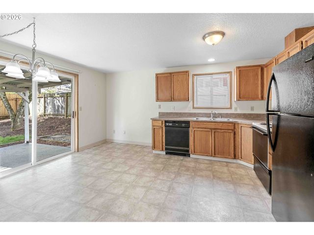 418 Ne 160TH Ave, Vancouver, WA 98684