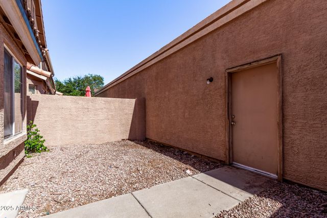 2875 W HIGHLAND Street 1112, Chandler, AZ 85224