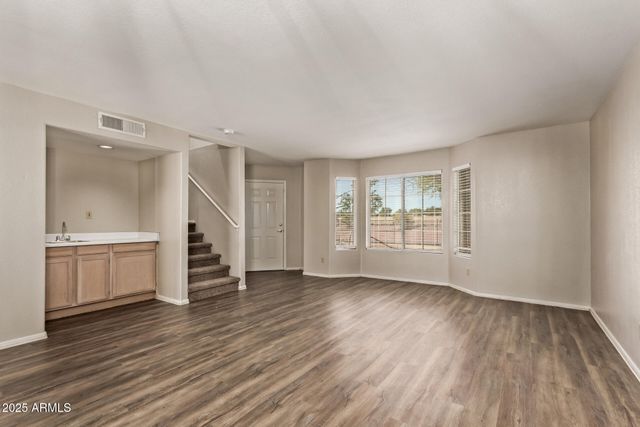 2875 W HIGHLAND Street 1112, Chandler, AZ 85224