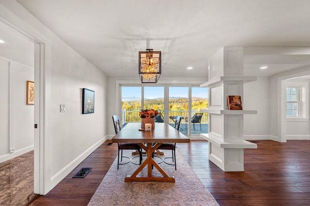 1091 Pucker Street, Stowe, VT 05672