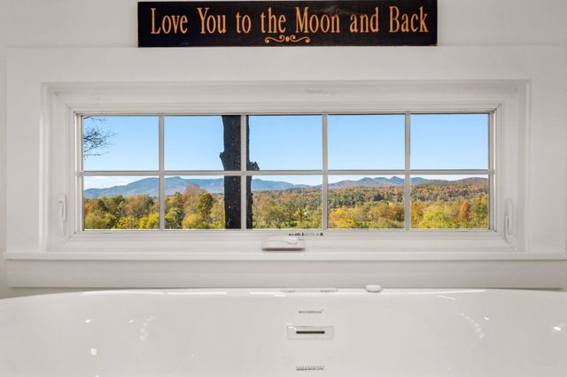 1091 Pucker Street, Stowe, VT 05672