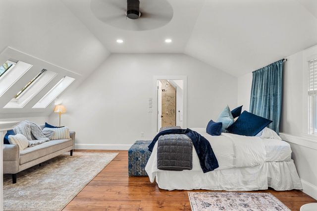 1091 Pucker Street, Stowe, VT 05672