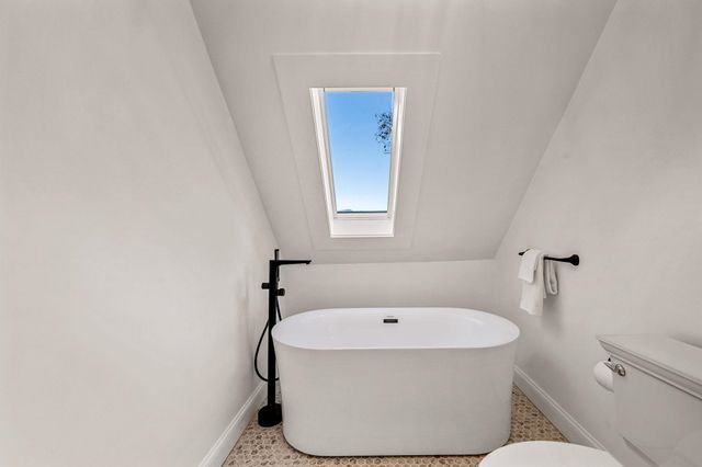 1091 Pucker Street, Stowe, VT 05672