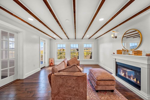 1091 Pucker Street, Stowe, VT 05672