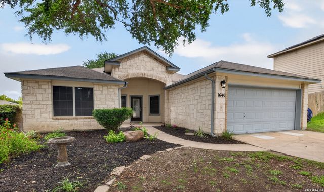 1640 Sunstone, New Braunfels, TX 78130