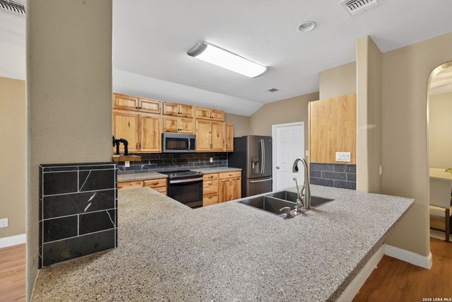 1640 Sunstone, New Braunfels, TX 78130