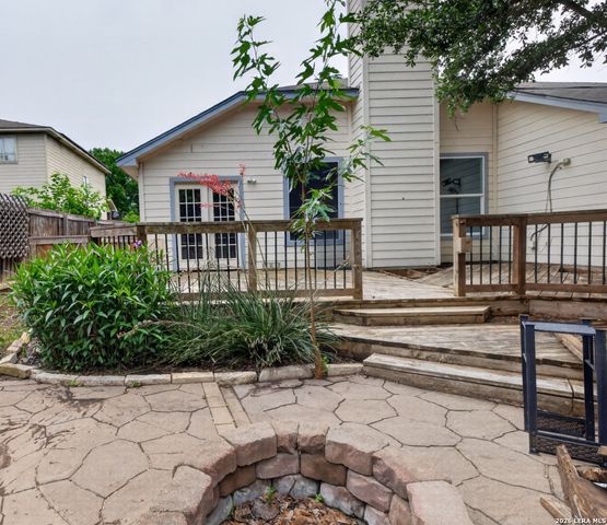1640 Sunstone, New Braunfels, TX 78130