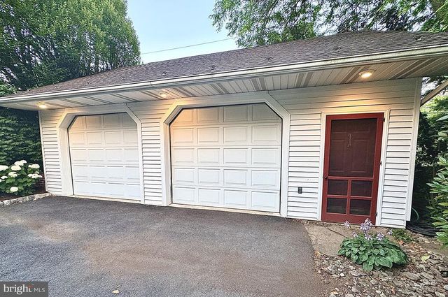 109 E 36TH ST, Reading, PA 19606