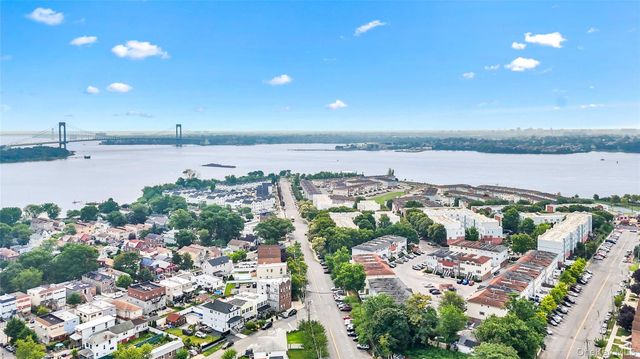 230 Sunset Boulevard 12230, Bronx, NY 10473