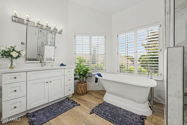 1241 N NASSAU Circle, Mesa, AZ 85205