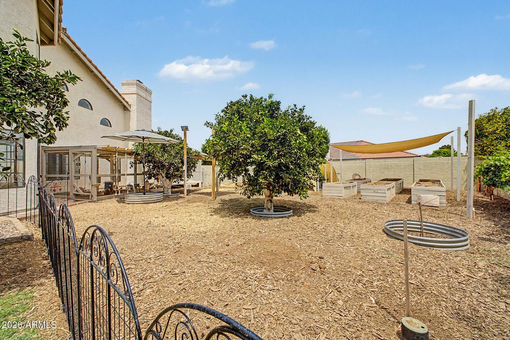 Image 24 of property listing at 1241 N NASSAU Circle, Mesa, AZ 85205