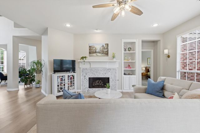 3104 Crownwood Court, Flower Mound, TX 75022