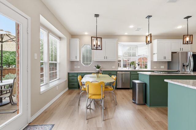 3104 Crownwood Court, Flower Mound, TX 75022