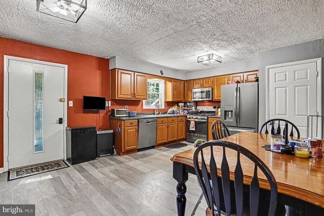 2885 FREYSVILLE RD, Red Lion, PA 17356