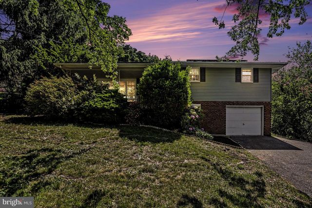 2885 FREYSVILLE RD, Red Lion, PA 17356
