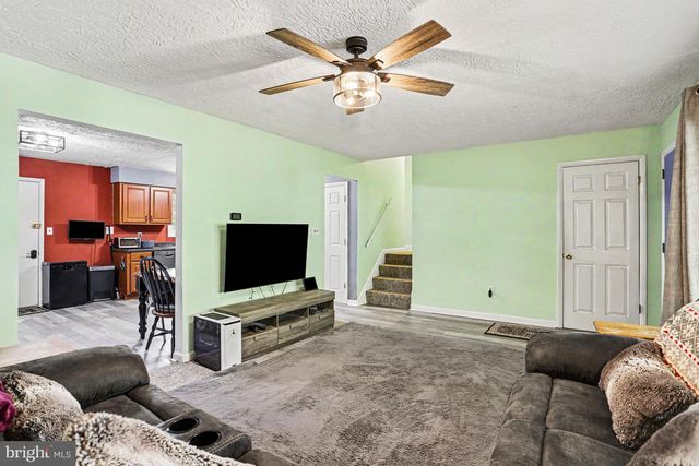 2885 FREYSVILLE RD, Red Lion, PA 17356