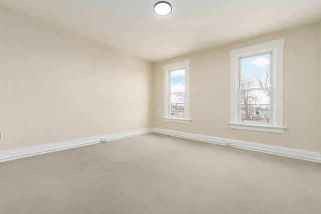 550 W Town Street, Columbus, OH 43215
