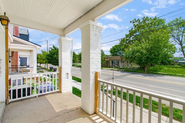 550 W Town Street, Columbus, OH 43215