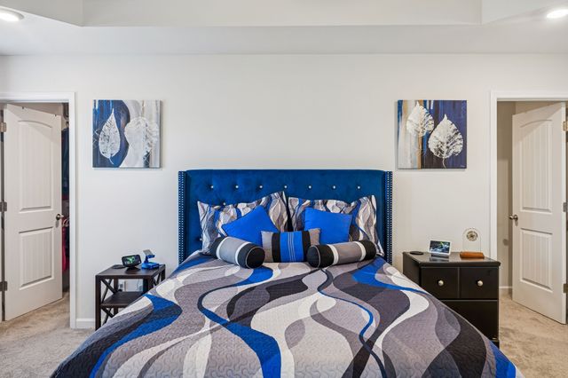 5734 Cloverwood Dr, Rockvale, TN 37153