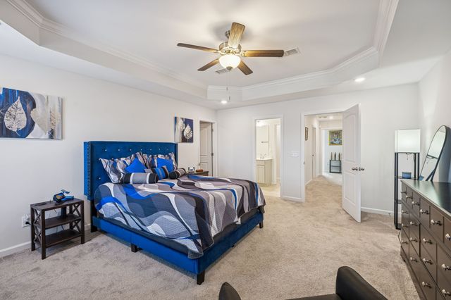 5734 Cloverwood Dr, Rockvale, TN 37153