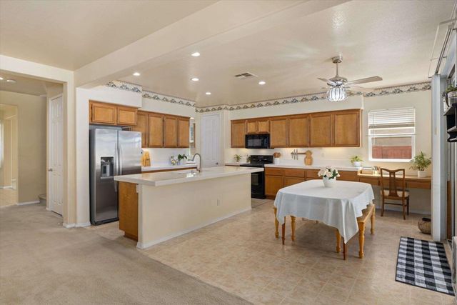 2834 Burgundy Lace Lane, San Jacinto, CA 92582