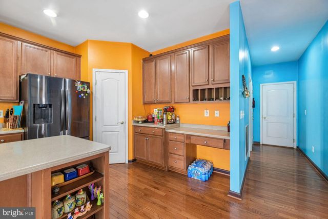 8405 MINERAL SPRINGS DR, Manassas, VA 20112