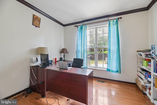 8405 MINERAL SPRINGS DR, Manassas, VA 20112