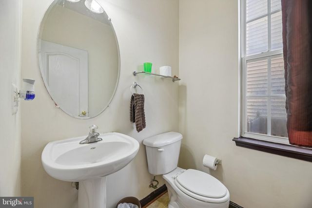 8405 MINERAL SPRINGS DR, Manassas, VA 20112