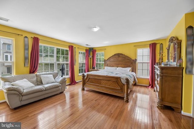 8405 MINERAL SPRINGS DR, Manassas, VA 20112