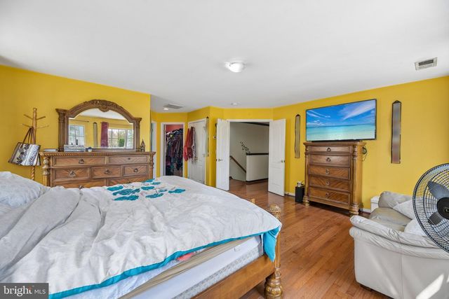 8405 MINERAL SPRINGS DR, Manassas, VA 20112