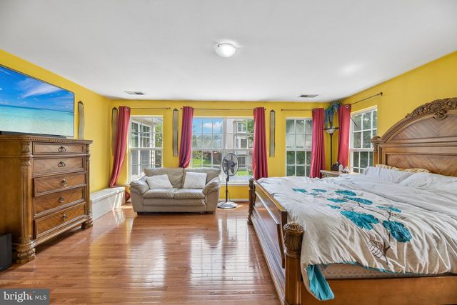 8405 MINERAL SPRINGS DR, Manassas, VA 20112