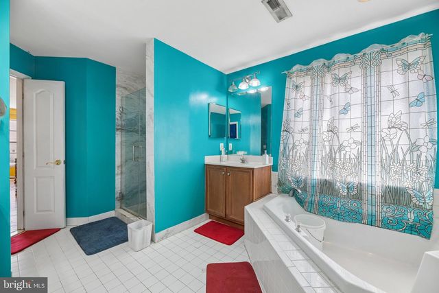 8405 MINERAL SPRINGS DR, Manassas, VA 20112