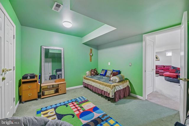 8405 MINERAL SPRINGS DR, Manassas, VA 20112